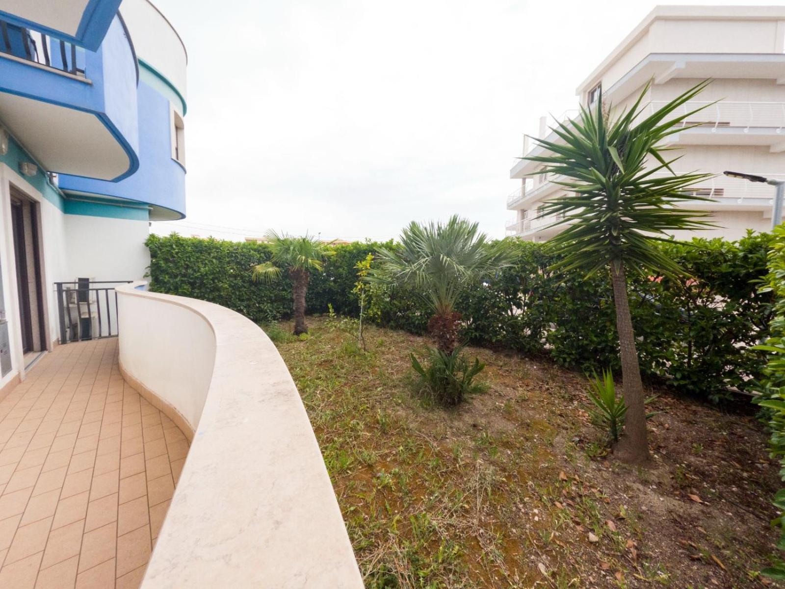 Residence Calle Del Porto Manfredonia Exterior photo